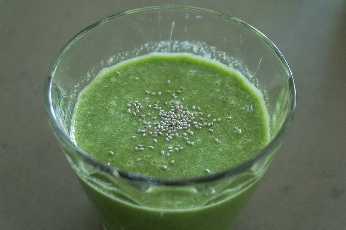 Side-by-side photos showing participant's skin clarity and radiance before and after 30 days of organic smoothie mix use